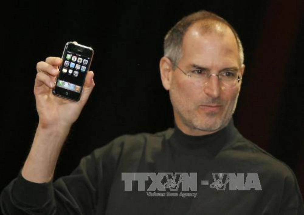 Từ Elon Musk đến Steve Jobs Việt Nam: Khi đề thi Ngữ văn chạm vào khát vọng công nghệ quốc gia - Ảnh 3. Từ Elon Musk đến Steve Jobs Việt Nam: Khi đề thi Ngữ văn chạm vào khát vọng công nghệ quốc gia - Ảnh 3.