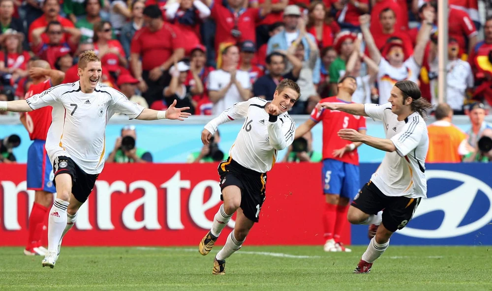 Các trận khai mạc World Cup kết thúc với tỷ số như thế nào? - Ảnh 3. Các trận khai mạc World Cup kết thúc với tỷ số như thế nào? - Ảnh 3.
