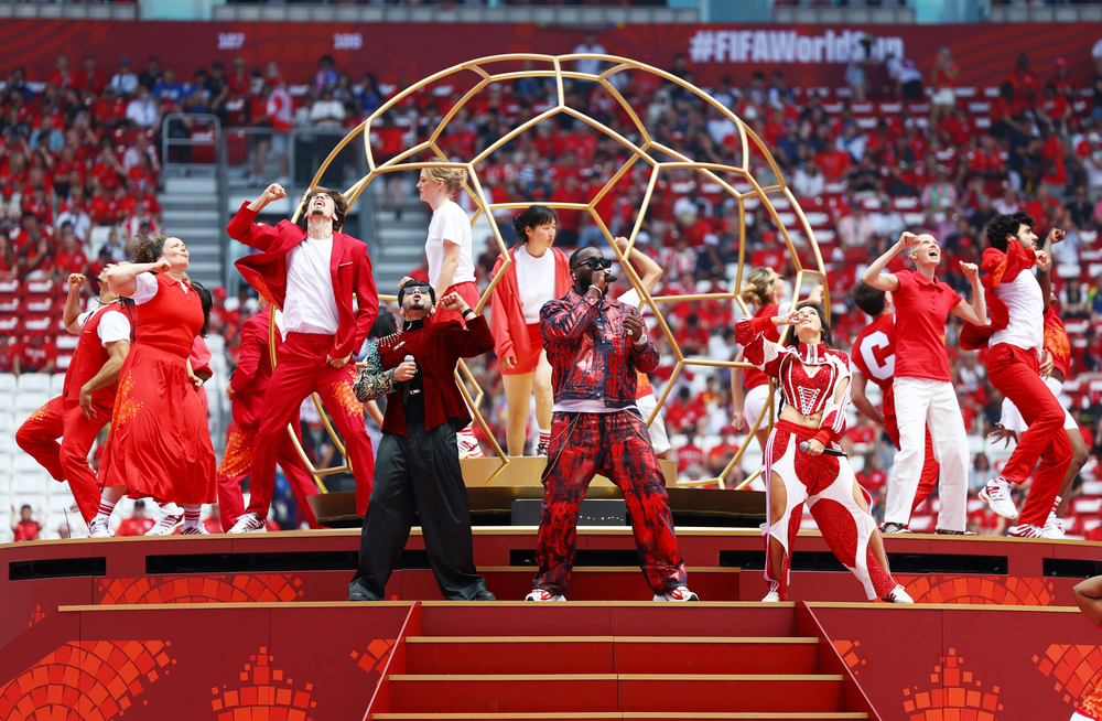 Canada khai màn World Cup 2026 bằng đại tiệc âm nhạc của Alanis Morissette, Michael Buble và dàn sao quốc tế - Ảnh 5.