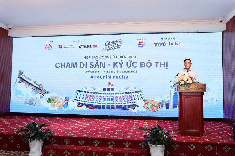 'Chạm di sản' mở đầu hành trình số hóa di sản đô thị TP.HCM - Ảnh 2.