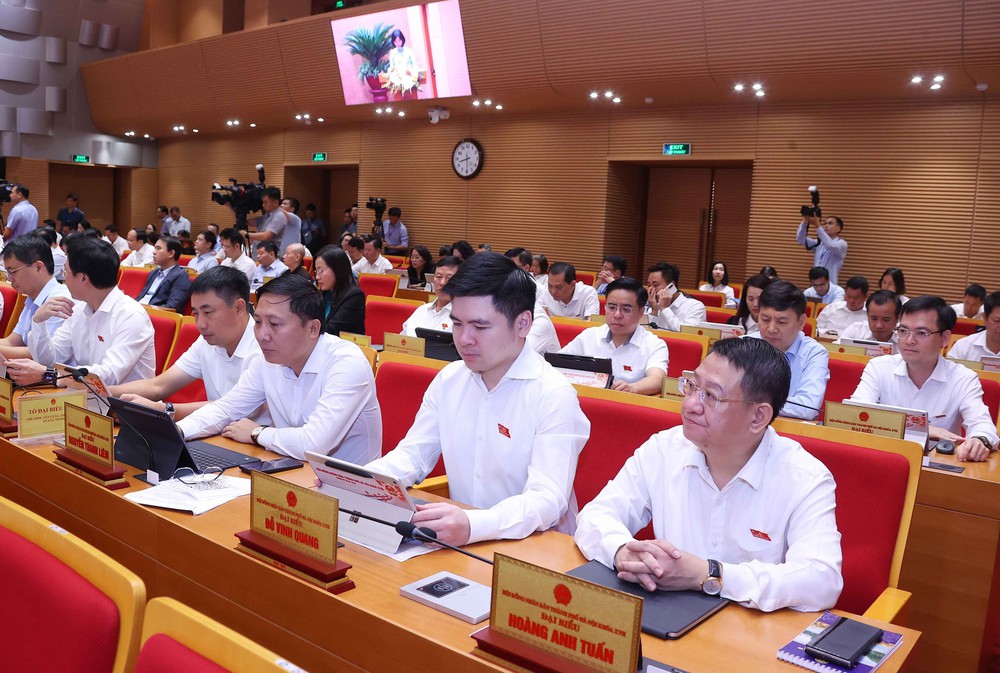 Hà Nội ưu tiên chất lượng nghị quyết triển khai Luật Thủ đô 2026 - Ảnh 5. Hà Nội ưu tiên chất lượng nghị quyết triển khai Luật Thủ đô 2026 - Ảnh 5.