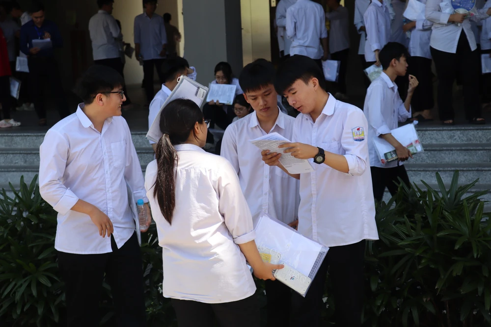 Kỳ thi tốt nghiệp THPT năm 2026: Đề thi các môn tự chọn tăng cường tính thực tiễn - Ảnh 1.
