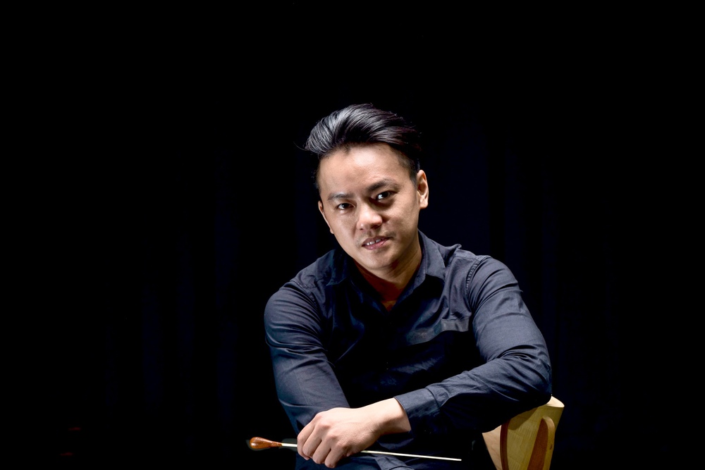 Trần Nhật Minh chỉ huy đêm hoà nhạc “Romantic Gems - A Night of Tchaikovsky & Dvorak” - Ảnh 1. Trần Nhật Minh chỉ huy đêm hoà nhạc “Romantic Gems - A Night of Tchaikovsky & Dvorak” - Ảnh 1.