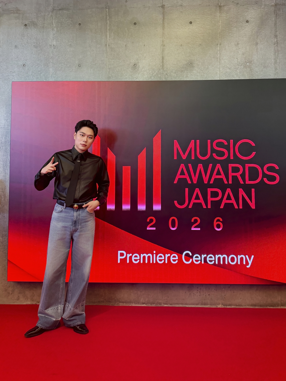 Dương Domic tham dự Lễ trao giải âm nhạc danh giá Music Awards Japan 2026 - Ảnh 1. Dương Domic tham dự Lễ trao giải âm nhạc danh giá Music Awards Japan 2026 - Ảnh 1.