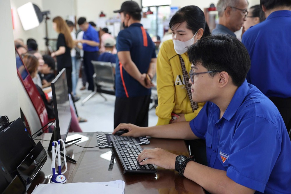 Phân cấp, phân quyền gắn với chuyển đổi số: Động lực nâng cao hiệu quả chính quyền địa phương 2 cấp - Ảnh 6. Phân cấp, phân quyền gắn với chuyển đổi số: Động lực nâng cao hiệu quả chính quyền địa phương 2 cấp - Ảnh 6.