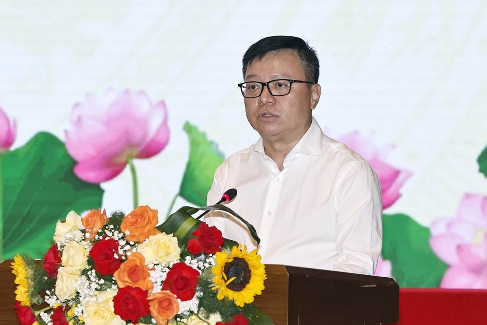 Thủ tướng Chính phủ và Chủ tịch Quốc hội gặp mặt lãnh đạo các cơ quan báo chí - Ảnh 8.