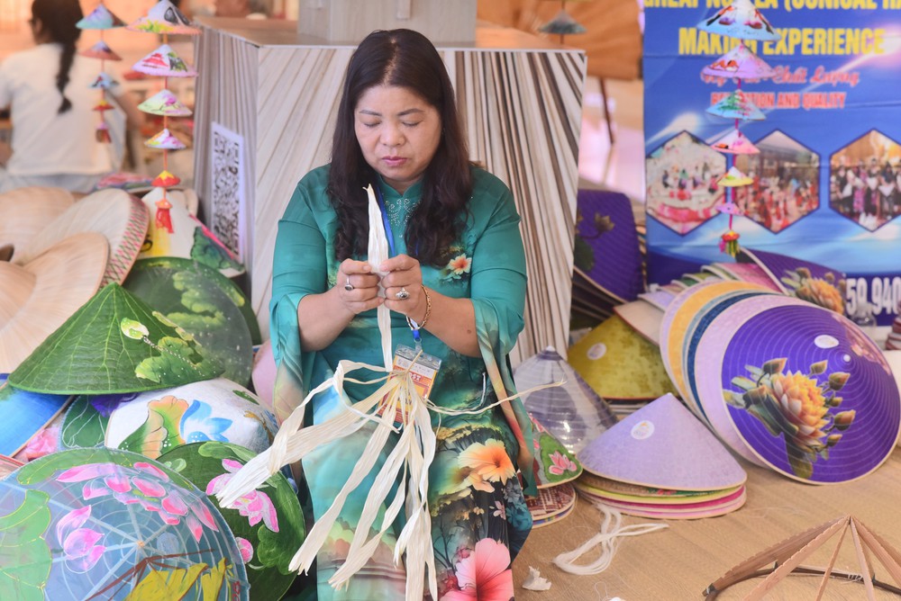 Kết nối làng nghề với sáng tạo đương đại - Ảnh 2. Kết nối làng nghề với sáng tạo đương đại - Ảnh 2.