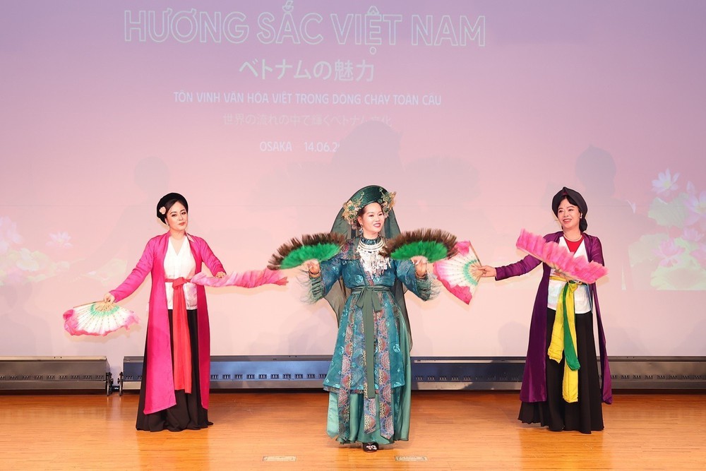 "Hương sắc Việt Nam" - Nhịp cầu văn hóa Việt Nam tại Nhật Bản - Ảnh 4. "Hương sắc Việt Nam" - Nhịp cầu văn hóa Việt Nam tại Nhật Bản - Ảnh 4.