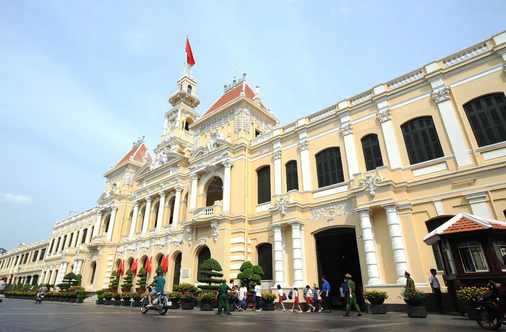 Luật Đô thị đặc biệt: Đột phá thể chế để phát triển bền vững - Ảnh 2. Luật Đô thị đặc biệt: Đột phá thể chế để phát triển bền vững - Ảnh 2.