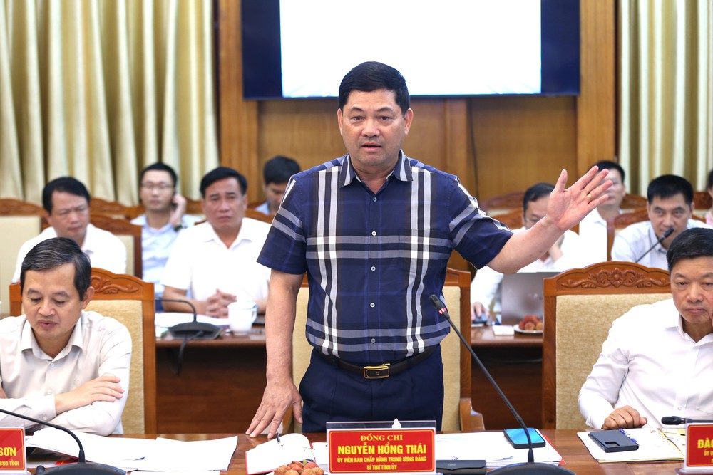 Tập đoàn T&T Group và tỉnh Bắc Ninh tăng cường hợp tác đầu tư, thúc đẩy các dự án chiến lược - Ảnh 3. Tập đoàn T&T Group và tỉnh Bắc Ninh tăng cường hợp tác đầu tư, thúc đẩy các dự án chiến lược - Ảnh 3.