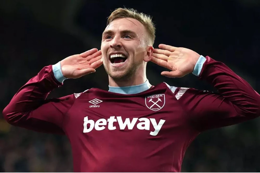 Tin chuyển nhượng ngày 15/6: Liverpool cân nhắc Bowen, MU nhắm sao trẻ Barca - Ảnh 1. Tin chuyển nhượng ngày 15/6: Liverpool cân nhắc Bowen, MU nhắm sao trẻ Barca - Ảnh 1.
