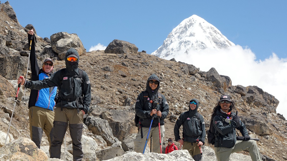 Phía sau những khung hình triệu view tại Everest: Cuộc đua thầm lặng của team Seara Sports Systems - Ảnh 4. Phía sau những khung hình triệu view tại Everest: Cuộc đua thầm lặng của team Seara Sports Systems - Ảnh 4.