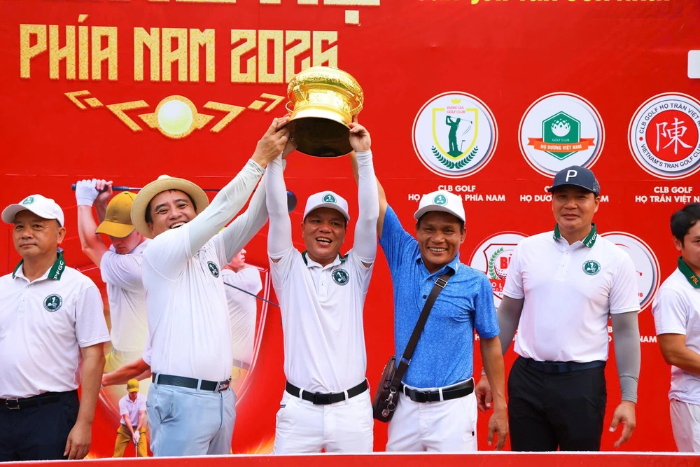 CLB GOLF HỌ PHAN (PFGC) XUẤT SẮC VÔ ĐỊCH “GIẢI GOLF CÁC CLB DÒNG HỌ PHÍA NAM 2026” - Ảnh 2. CLB GOLF HỌ PHAN (PFGC) XUẤT SẮC VÔ ĐỊCH “GIẢI GOLF CÁC CLB DÒNG HỌ PHÍA NAM 2026” - Ảnh 2.