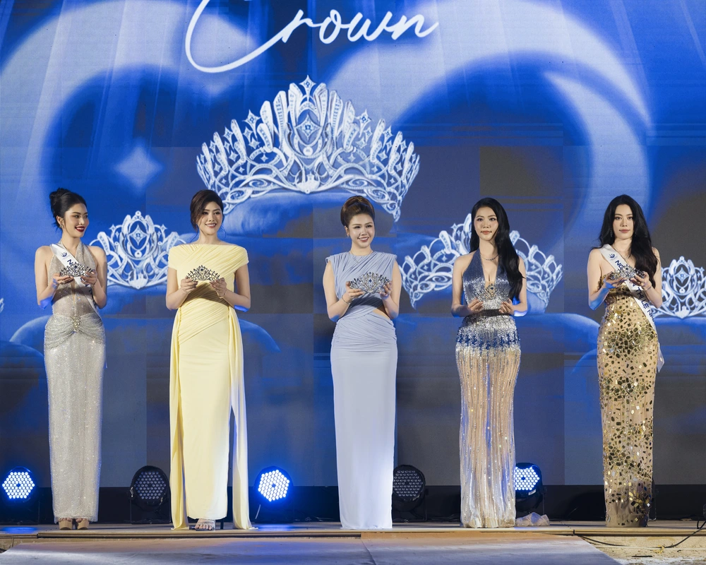 Hoa hậu Kim Ngọc tái xuất sau 8 năm, đồng hành với Miss Cosmo TP.HCM 2026 - Ảnh 1. Hoa hậu Kim Ngọc tái xuất sau 8 năm, đồng hành với Miss Cosmo TP.HCM 2026 - Ảnh 1.
