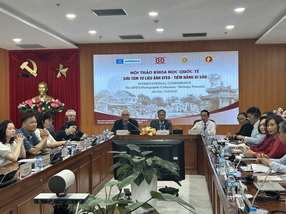 Diễn đàn văn hóa: "Đọc lại" lịch sử từ 40.000 bức ảnh - Ảnh 1. Diễn đàn văn hóa: "Đọc lại" lịch sử từ 40.000 bức ảnh - Ảnh 1.