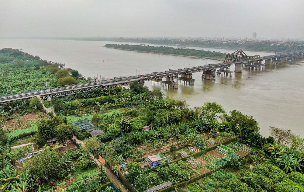 Hà Nội mở cơ chế khai thác đất bãi sông phục vụ nông nghiệp sinh thái - Ảnh 1. Hà Nội mở cơ chế khai thác đất bãi sông phục vụ nông nghiệp sinh thái - Ảnh 1.