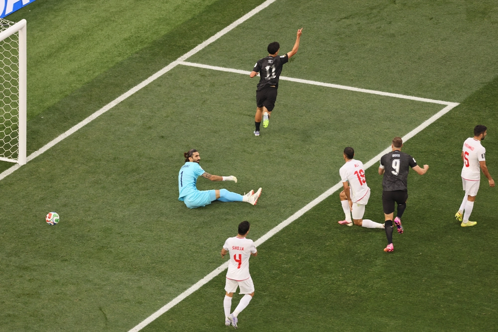 TRỰC TIẾP bóng đá Iran vs New Zealand: Elijah Henry ghi bàn (H1, 0-1) - Ảnh 4. TRỰC TIẾP bóng đá Iran vs New Zealand: Elijah Henry ghi bàn (H1, 0-1) - Ảnh 4.