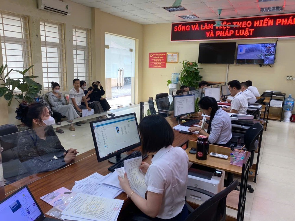 Hưng Yên: Tạm dừng bổ nhiệm lãnh đạo cấp phòng - Ảnh 1. Hưng Yên: Tạm dừng bổ nhiệm lãnh đạo cấp phòng - Ảnh 1.
