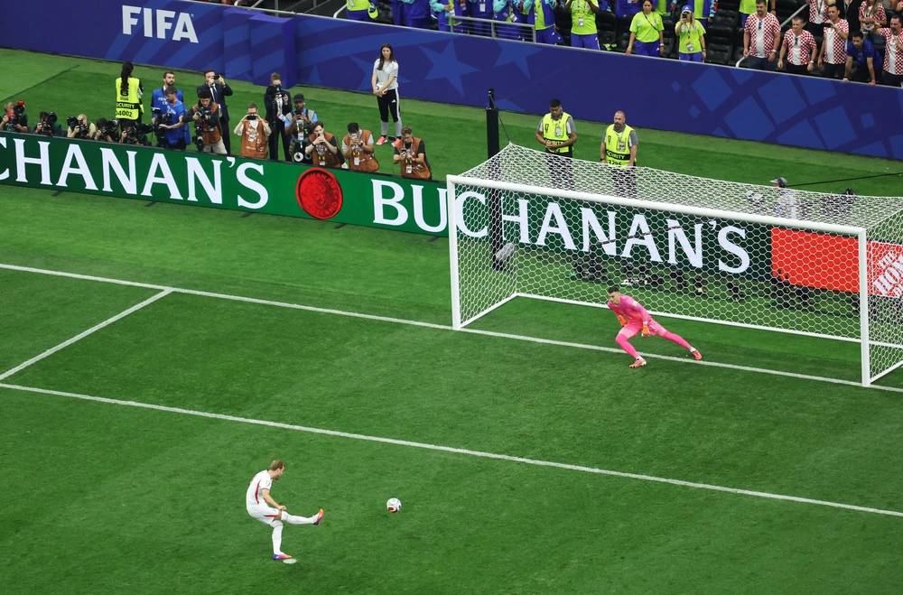 Anh hạ Croatia 4-2 ở World Cup 2026: Harry Kane đang đưa bóng đá trở về nhà - Ảnh 1. Anh hạ Croatia 4-2 ở World Cup 2026: Harry Kane đang đưa bóng đá trở về nhà - Ảnh 1.