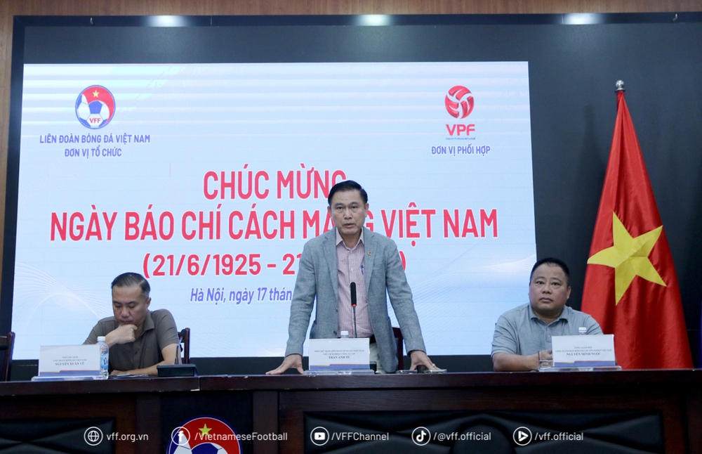 Đội tuyển Việt Nam đặt mục tiêu vào chung kết ASEAN Cup - Ảnh 1. Đội tuyển Việt Nam đặt mục tiêu vào chung kết ASEAN Cup - Ảnh 1.