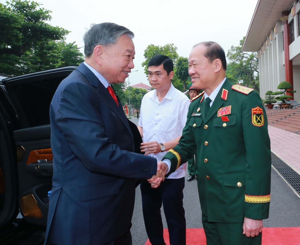 Khai mạc Đại hội đại biểu toàn quốc Hội Cựu chiến binh Việt Nam lần thứ VIII - Ảnh 1. Khai mạc Đại hội đại biểu toàn quốc Hội Cựu chiến binh Việt Nam lần thứ VIII - Ảnh 1.