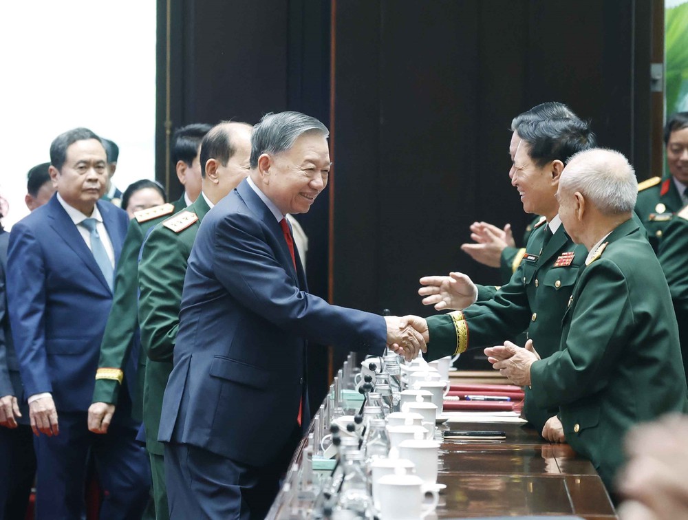 Khai mạc Đại hội đại biểu toàn quốc Hội Cựu chiến binh Việt Nam lần thứ VIII - Ảnh 4. Khai mạc Đại hội đại biểu toàn quốc Hội Cựu chiến binh Việt Nam lần thứ VIII - Ảnh 4.