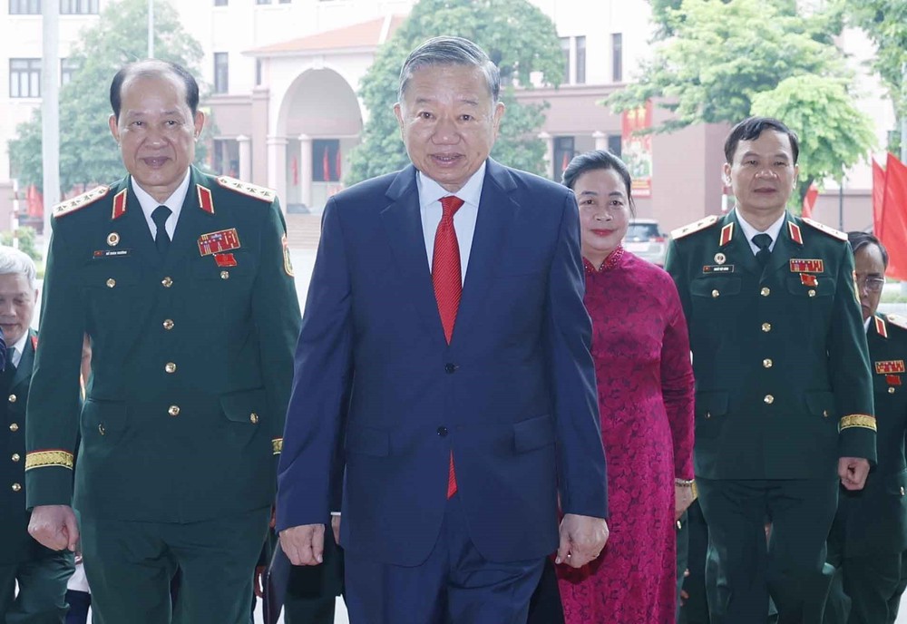 Khai mạc Đại hội đại biểu toàn quốc Hội Cựu chiến binh Việt Nam lần thứ VIII - Ảnh 2. Khai mạc Đại hội đại biểu toàn quốc Hội Cựu chiến binh Việt Nam lần thứ VIII - Ảnh 2.