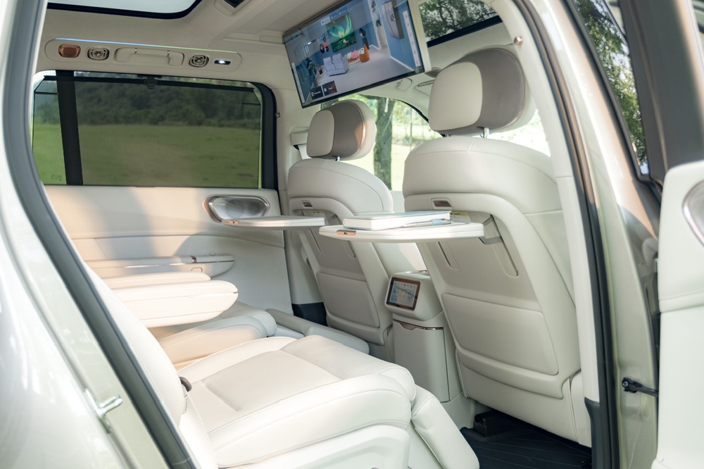 SUV "hàng độc" Lynk & Co 900 giá hơn 3 tỷ đồng: Câu chuyện giá & giá trị - Ảnh 3.