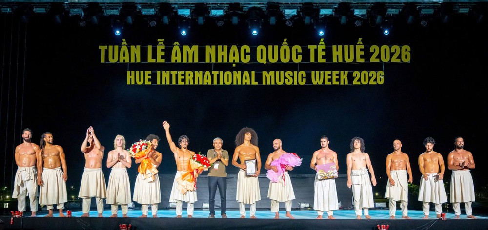 Sau Festival Huế, vở múa "Duyên ngày nợ đêm" đến Hà Nội - Ảnh 4. Sau Festival Huế, vở múa "Duyên ngày nợ đêm" đến Hà Nội - Ảnh 4.