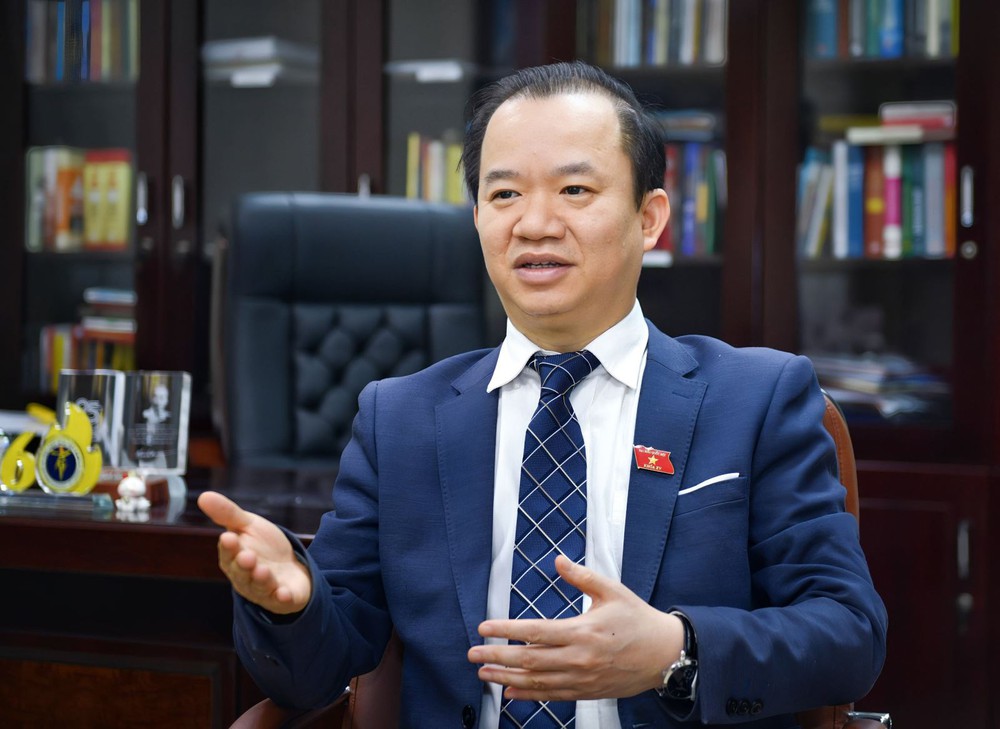 Bài 21/6 - Nhà báo thời 4.0 phải có đôi chân ở cơ sở, trái tim ở cùng nhân dân… - Ảnh 1.
