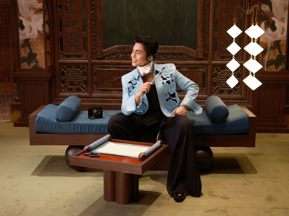 MONO ra mắt "Công tử văn thơ", mở màn cho album thứ 2 - Ảnh 2. MONO ra mắt "Công tử văn thơ", mở màn cho album thứ 2 - Ảnh 2.