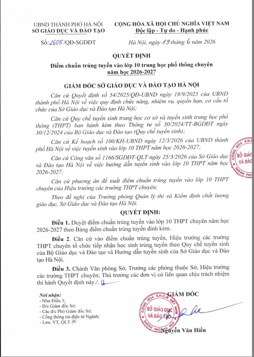 Hà Nội công bố điểm thi, điểm chuẩn xét tuyển lớp 10 chuyên và không chuyên năm học 2026-2027 - Ảnh 7. Hà Nội công bố điểm thi, điểm chuẩn xét tuyển lớp 10 chuyên và không chuyên năm học 2026-2027 - Ảnh 7.