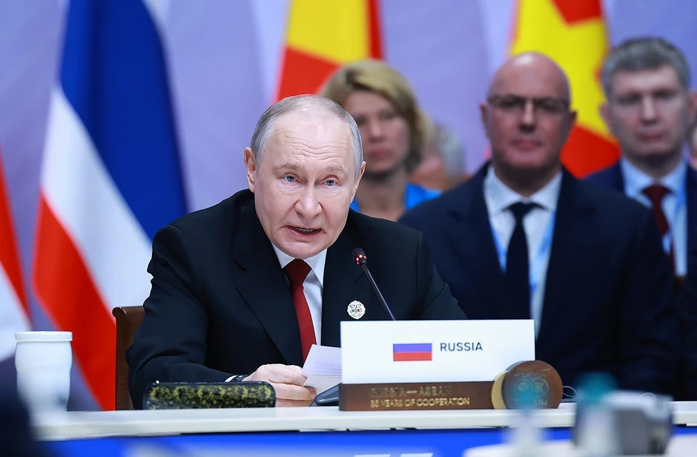 Tổng thống Vladimir Putin: ASEAN và Nga là nhân tố duy trì ổn định trong bối cảnh thế giới biến động - Ảnh 2. Tổng thống Vladimir Putin: ASEAN và Nga là nhân tố duy trì ổn định trong bối cảnh thế giới biến động - Ảnh 2.