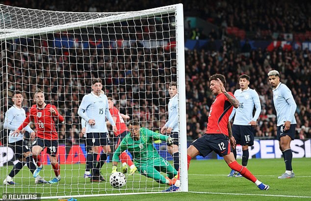 FIFA ra luật mới áp dụng ở World Cup, truyền thông gọi là 'luật chống Arsenal' - Ảnh 2. FIFA ra luật mới áp dụng ở World Cup, truyền thông gọi là 'luật chống Arsenal' - Ảnh 2.
