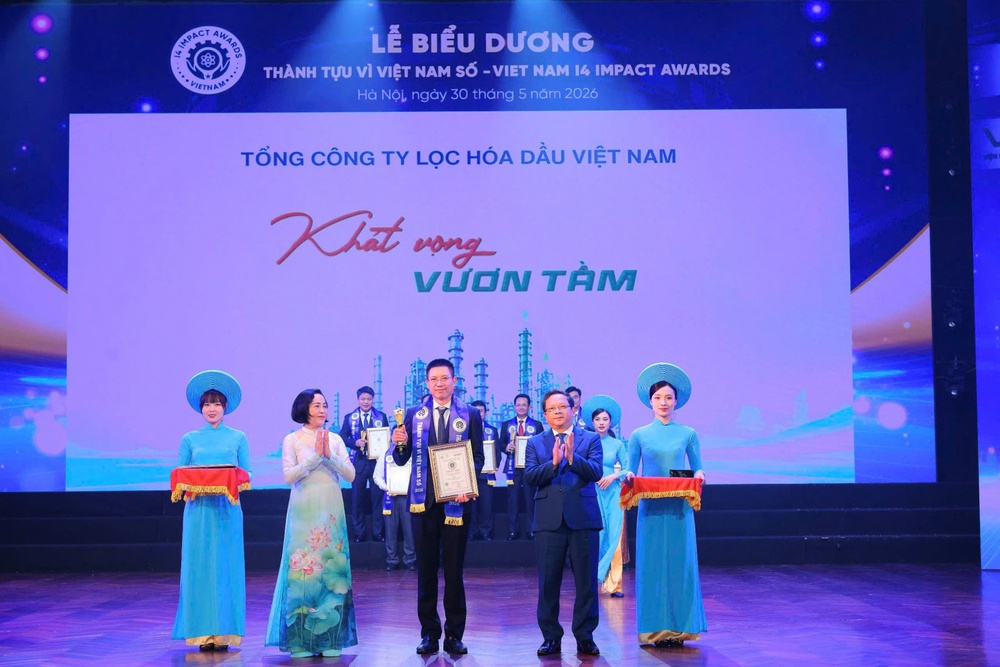 BSR được vinh danh tại Vietnam I4 Impact Awards 2026, khẳng định vị thế tiên phong chuyển đổi số - Ảnh 1. BSR được vinh danh tại Vietnam I4 Impact Awards 2026, khẳng định vị thế tiên phong chuyển đổi số - Ảnh 1.