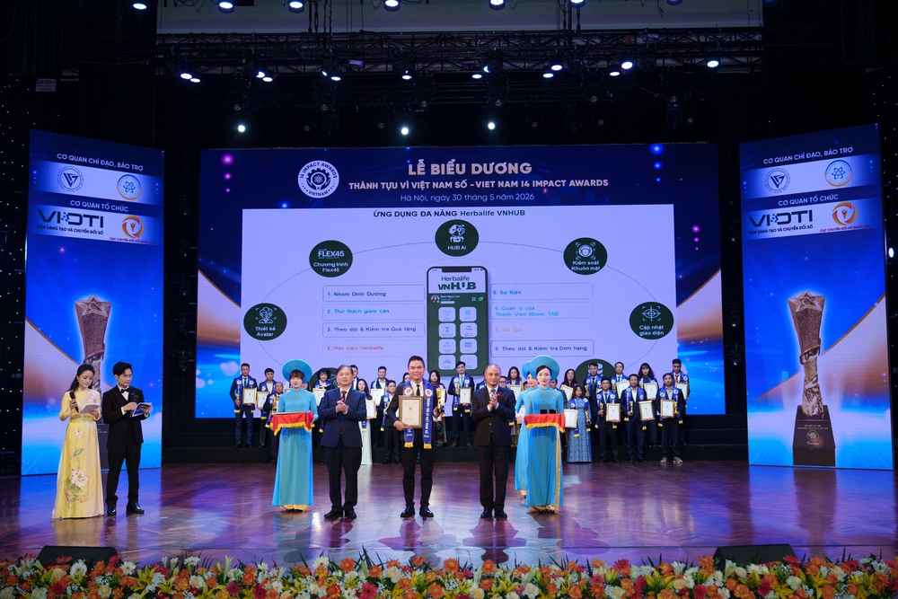 Herbalife Việt Nam đạt giải thưởng "Dịch vụ Số Xuất sắc" tại Chương trình "Biểu dương Thành tựu Tác động vì Việt Nam Số 2026 - Ảnh 1. Herbalife Việt Nam đạt giải thưởng "Dịch vụ Số Xuất sắc" tại Chương trình "Biểu dương Thành tựu Tác động vì Việt Nam Số 2026 - Ảnh 1.