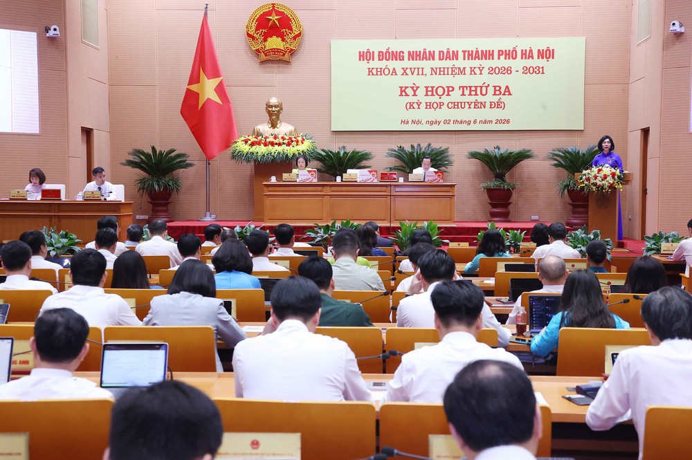 Bí thư Thành ủy Hà Nội: Tập trung cao độ để đưa Luật Thủ đô 2026 sớm đi vào cuộc sống - Ảnh 4. Bí thư Thành ủy Hà Nội: Tập trung cao độ để đưa Luật Thủ đô 2026 sớm đi vào cuộc sống - Ảnh 4.