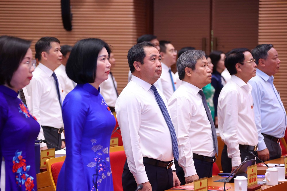 Bí thư Thành ủy Hà Nội: Tập trung cao độ để đưa Luật Thủ đô 2026 sớm đi vào cuộc sống - Ảnh 1. Bí thư Thành ủy Hà Nội: Tập trung cao độ để đưa Luật Thủ đô 2026 sớm đi vào cuộc sống - Ảnh 1.