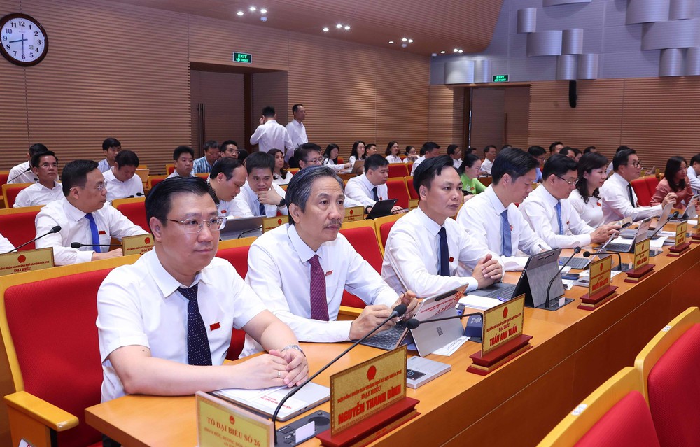 Bí thư Thành ủy Hà Nội: Tập trung cao độ để đưa Luật Thủ đô 2026 sớm đi vào cuộc sống - Ảnh 11. Bí thư Thành ủy Hà Nội: Tập trung cao độ để đưa Luật Thủ đô 2026 sớm đi vào cuộc sống - Ảnh 11.