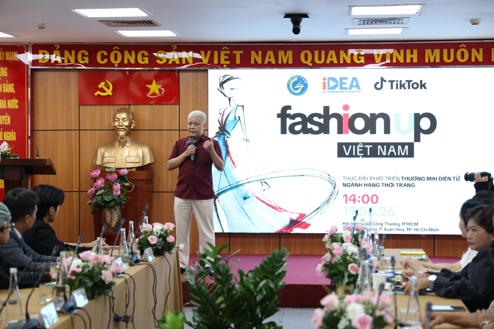 TikTok Shop đồng hành cùng Cục TMĐT và Sở Công Thương TP.HCM ra mắt Fashion Up Việt Nam - Ảnh 3. TikTok Shop đồng hành cùng Cục TMĐT và Sở Công Thương TP.HCM ra mắt Fashion Up Việt Nam - Ảnh 3.