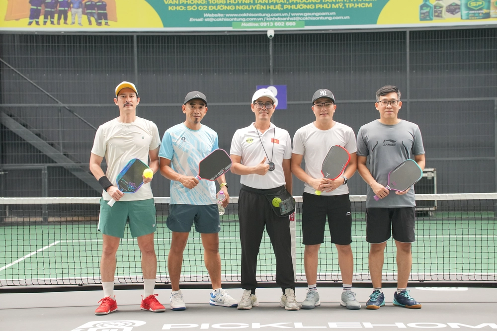 Dàn nghệ sĩ hào hứng hội ngộ tại Giải Pickleball Báo Thể thao & Văn hóa 2026 - Ảnh 1. Dàn nghệ sĩ hào hứng hội ngộ tại Giải Pickleball Báo Thể thao & Văn hóa 2026 - Ảnh 1.