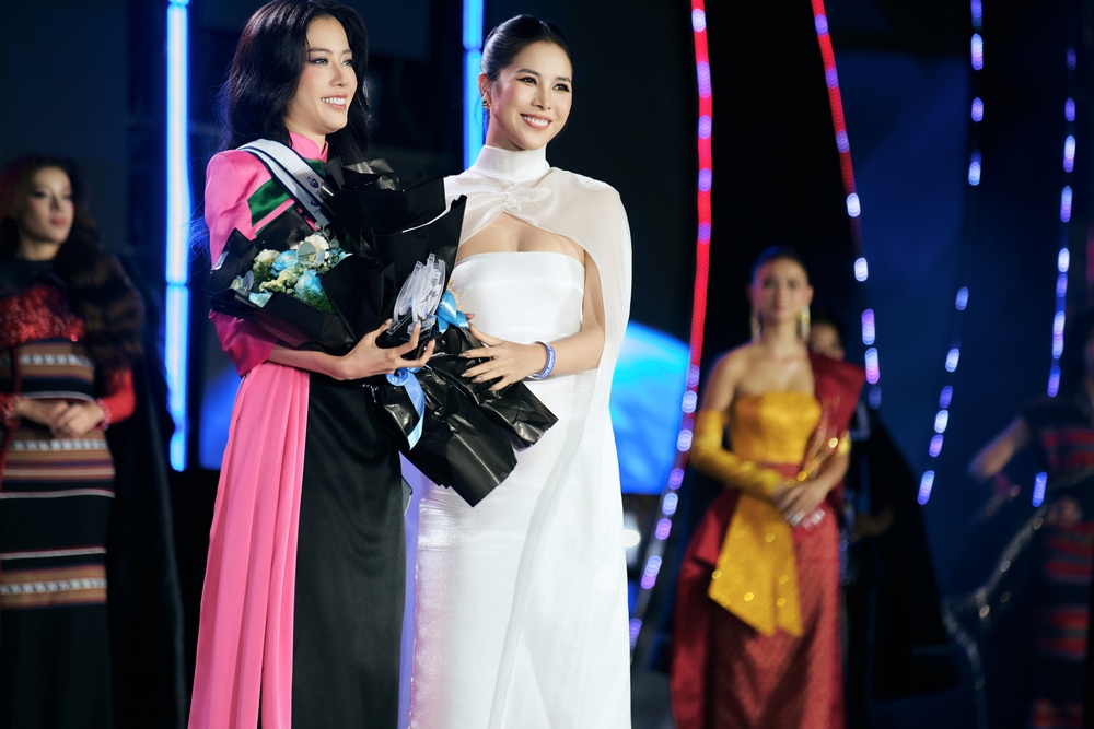 Miss Global Vietnam Mỹ Duyên: Tâm huyết với vlog về miền Tây, hiếm hoi xuất hiện showbiz - Ảnh 5. Miss Global Vietnam Mỹ Duyên: Tâm huyết với vlog về miền Tây, hiếm hoi xuất hiện showbiz - Ảnh 5.