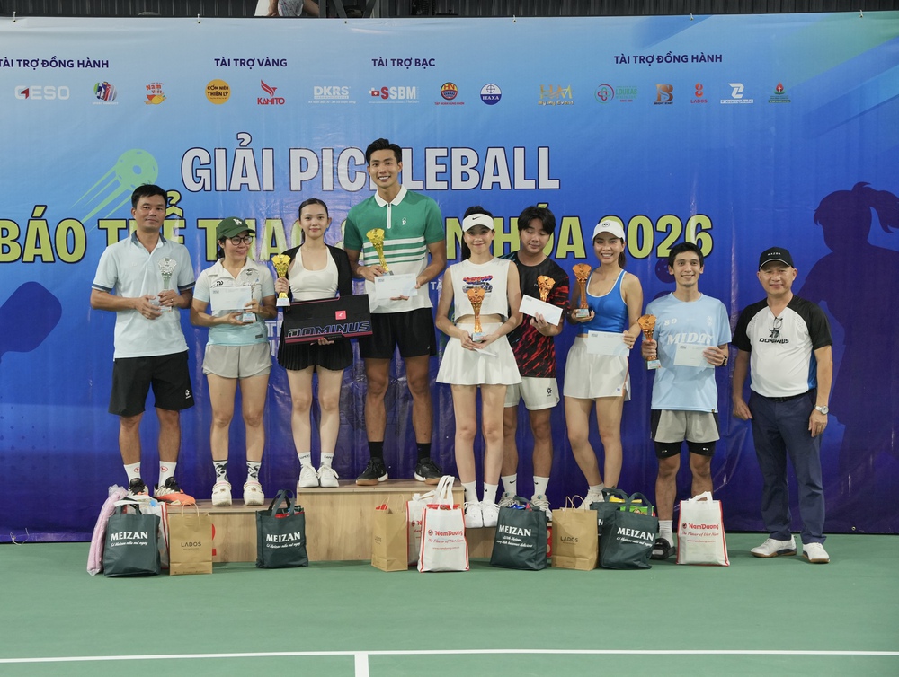 Khép lại Giải Pickleball Báo Thể thao & Văn hóa 2026: Lan tỏa tinh thần kết nối giữa báo chí, nghệ sĩ và doanh nghiệp - Ảnh 5. Khép lại Giải Pickleball Báo Thể thao & Văn hóa 2026: Lan tỏa tinh thần kết nối giữa báo chí, nghệ sĩ và doanh nghiệp - Ảnh 5.