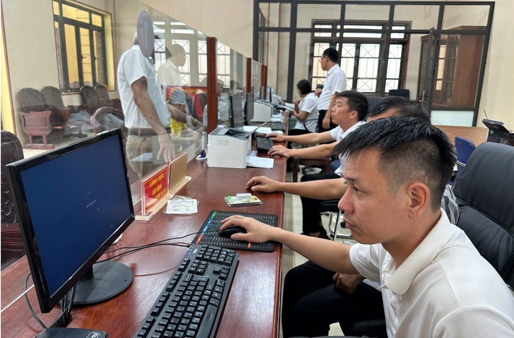 Tinh gọn bộ máy: Nâng cao năng lực thực thi - Ảnh 1. Tinh gọn bộ máy: Nâng cao năng lực thực thi - Ảnh 1.