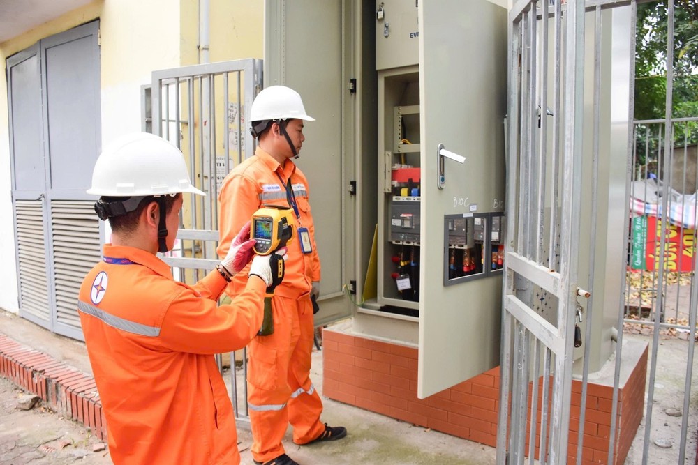 Sử dụng điện tiết kiệm, hiệu quả để bảo đảm an ninh năng lượng quốc gia - Ảnh 2. Sử dụng điện tiết kiệm, hiệu quả để bảo đảm an ninh năng lượng quốc gia - Ảnh 2.