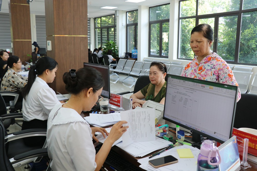 Chuyển tư duy quản lý biên chế theo số lượng sang quản trị nguồn nhân lực theo vị trí việc làm - Ảnh 2. Chuyển tư duy quản lý biên chế theo số lượng sang quản trị nguồn nhân lực theo vị trí việc làm - Ảnh 2.