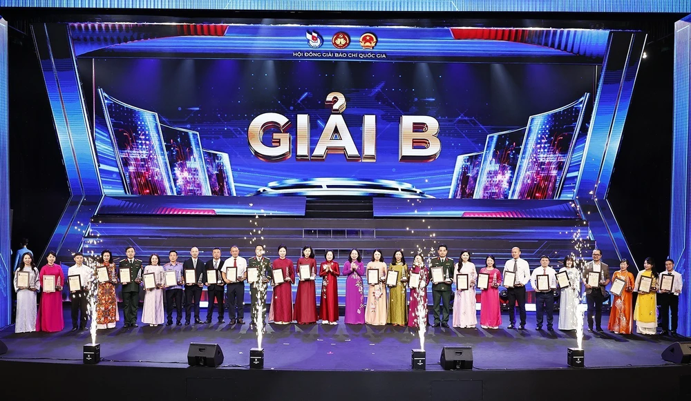 Thông tấn xã Việt Nam vinh dự nhận 7 giải thưởng Giải Báo chí Quốc gia lần thứ XX - Ảnh 5. Thông tấn xã Việt Nam vinh dự nhận 7 giải thưởng Giải Báo chí Quốc gia lần thứ XX - Ảnh 5.