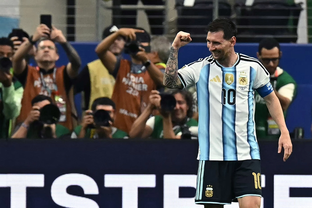 Ballon d'Or, Messi đã trở lại đây - Ảnh 2. Ballon d'Or, Messi đã trở lại đây - Ảnh 2.