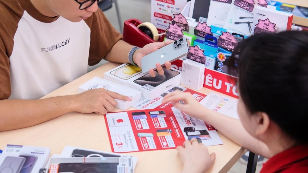 Gợi ý địa chỉ smartphone trả góp nhiều ưu đãi, giá hấp dẫn - Ảnh 1. Gợi ý địa chỉ smartphone trả góp nhiều ưu đãi, giá hấp dẫn - Ảnh 1.