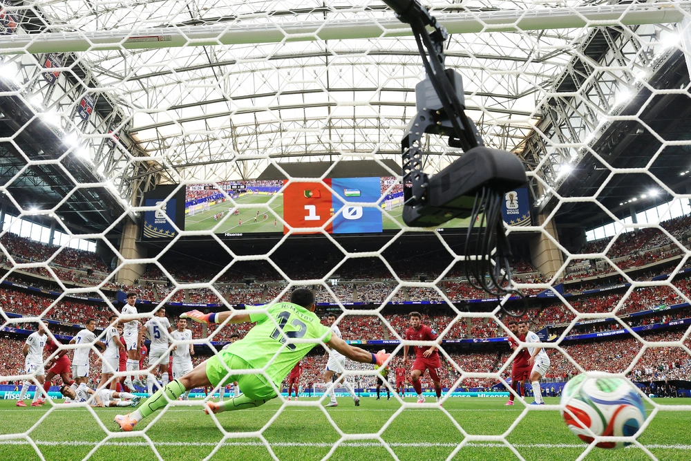 Bồ Đào Nha ở World Cup 2026 cực đáng gờm về tình huống cố định, Ronaldo giữ vai trò quan trọng - Ảnh 1. Bồ Đào Nha ở World Cup 2026 cực đáng gờm về tình huống cố định, Ronaldo giữ vai trò quan trọng - Ảnh 1.